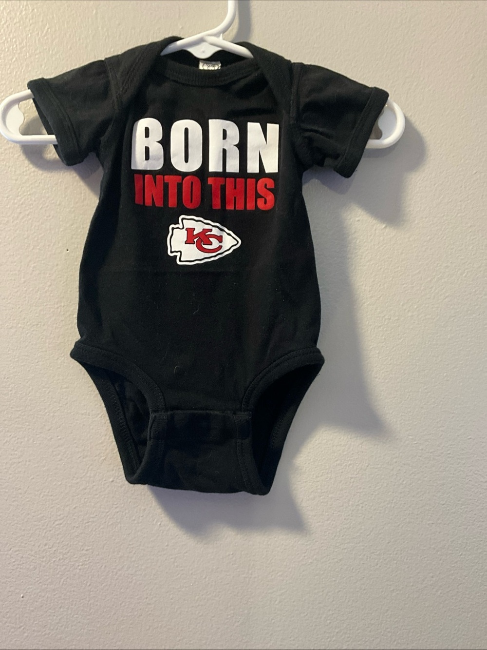 Kansas City Chiefs Newborn Bodysuit With Logo And Born In To This Lettering